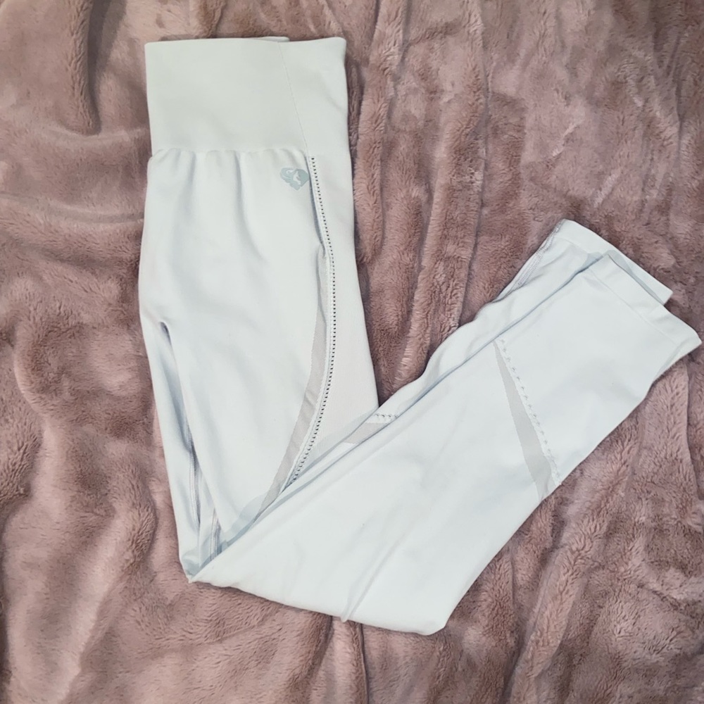 Athletic leggings